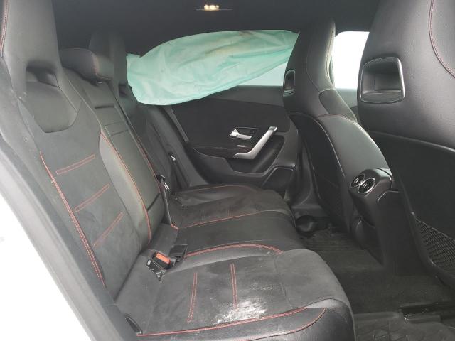 2019 MERCEDES-BENZ A 250 4MAT WDD3F4HB7KJ099122