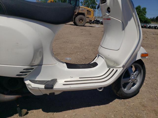 2010 VESPA LX 50 ZAPC386B5A5300017