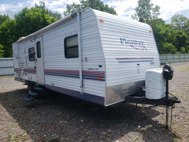 Salvage cars for sale from Copart Central Square, NY: 2005 Fleetwood Pioneer
