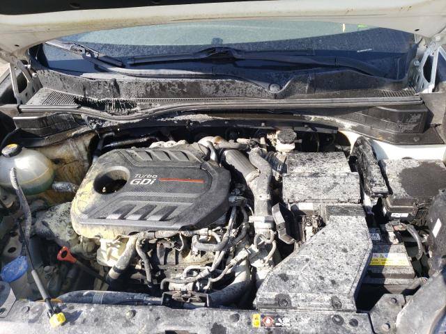 KNDPRCA64H7172852 KIA Sportage Sx
