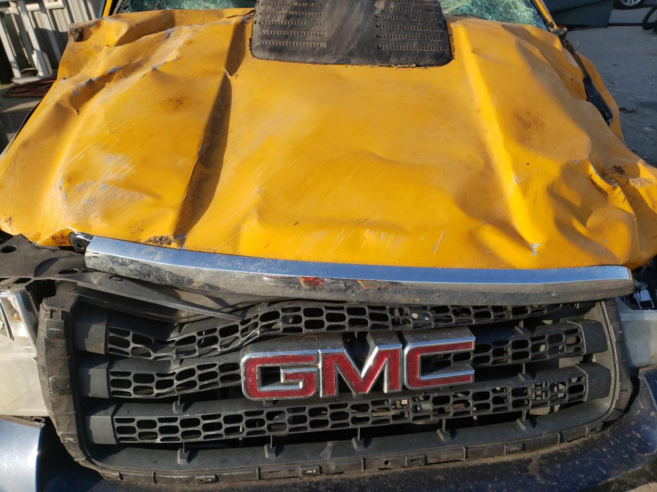 1GD11ZCG8BF220142 2011 GMC Sierra C2500 Heavy Duty