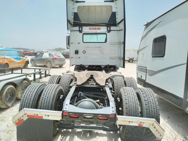 2020 VOLVO VNR 4V4WC9EH5LN225191
