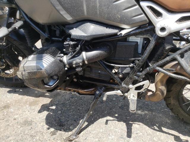 2017 BMW R NINE T S WB10J3305HZ793715