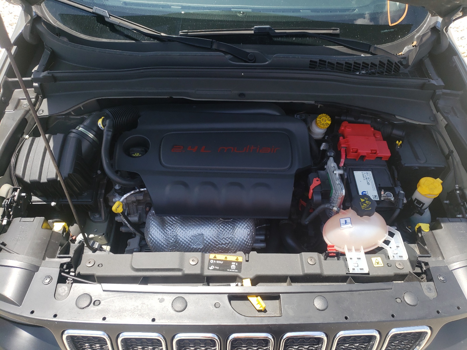 ZACNJABB6LPL15565 2020 Jeep Renegade Latitude