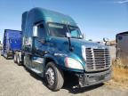 2013 FREIGHTLINER  CASCADIA 1