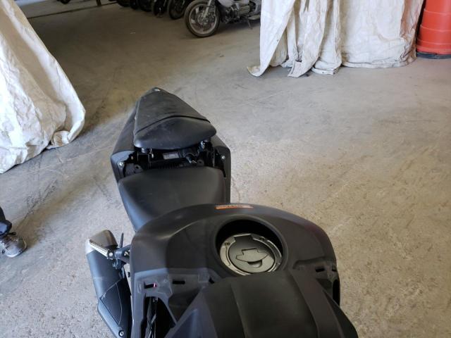 2019 YAMAHA YZFR3 MH3RH17Y0KK001658