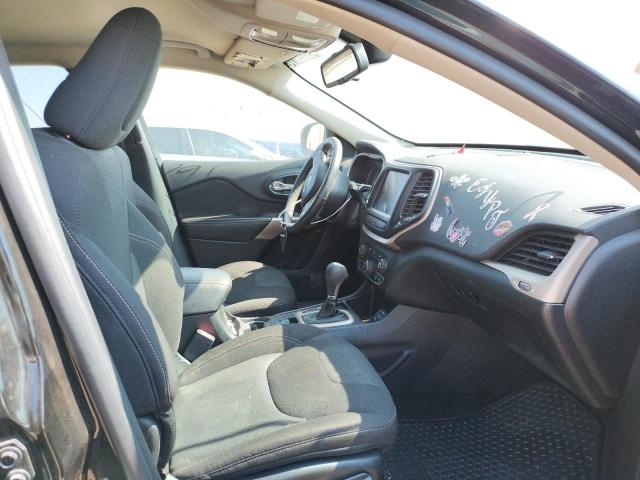 1C4PJLCB6HW603909 Jeep Cherokee Latitude