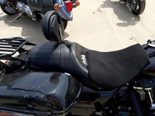 2021 HARLEY-DAVIDSON FLHRXS 1HD1KVP10MB674927