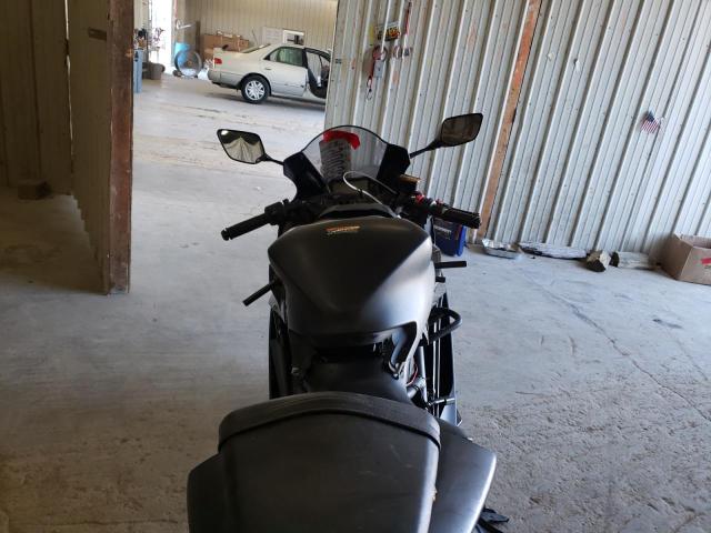 2019 YAMAHA YZFR3 MH3RH17Y0KK001658
