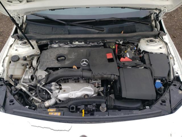 2019 MERCEDES-BENZ A 250 4MAT WDD3F4HB7KJ099122