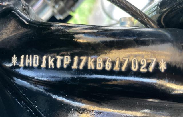 2019 HARLEY-DAVIDSON FLTRXS 1HD1KTP17KB617027