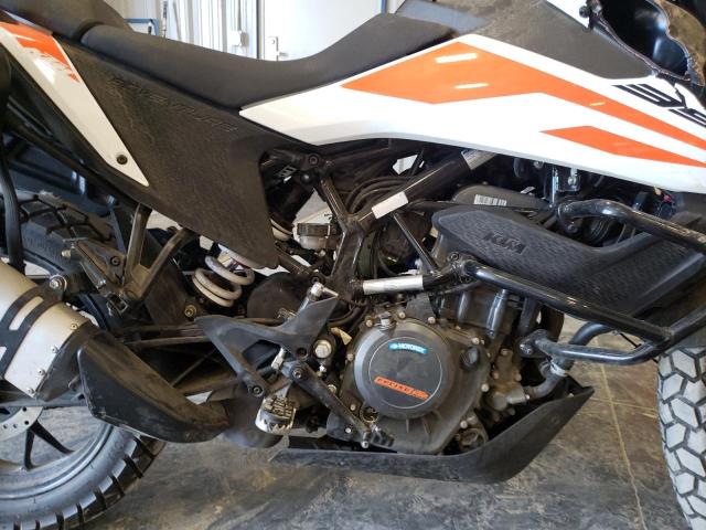 2020 KTM 390 ADVENT MD2JGJ40XLC209355