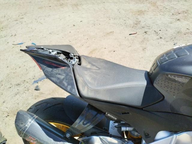 2019 APRILIA MOTORCYCLE ZD4KGUA1XKS000330