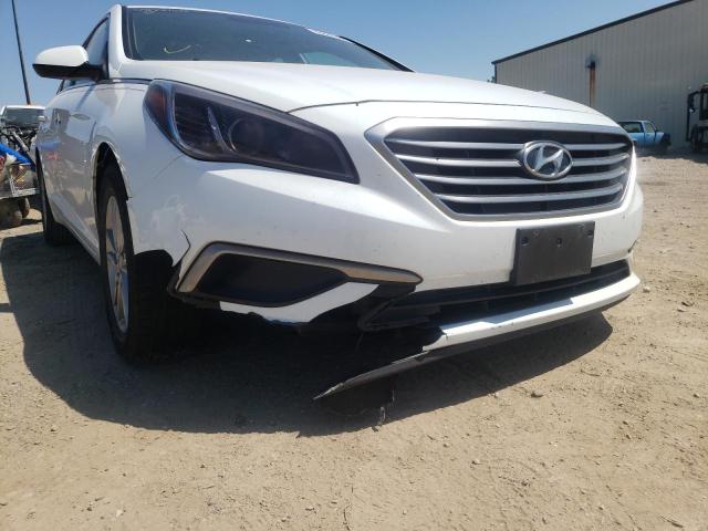 2017 HYUNDAI SONATA SE 5NPE24AFXHH460498