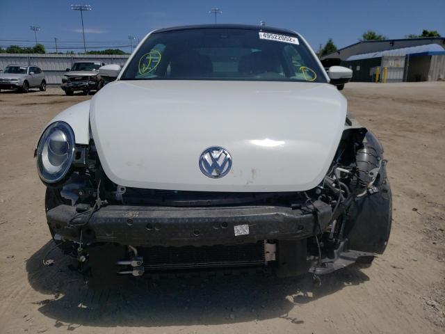 2019 VOLKSWAGEN BEETLE SE 3VWJD7AT6KM711869