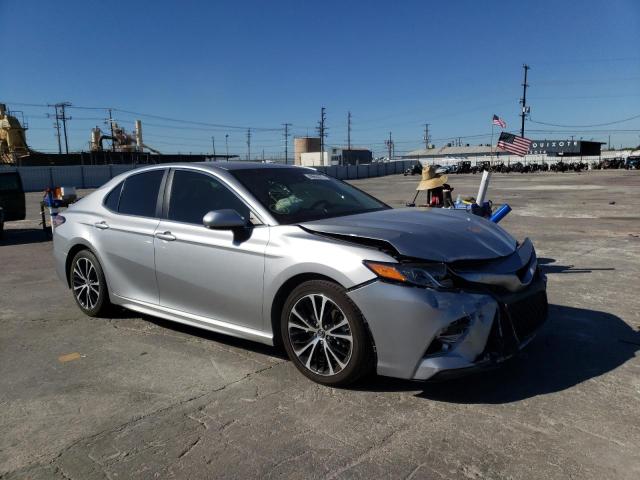 Salvage cars for sale from Copart Sun Valley, CA: 2018 Toyota Camry L