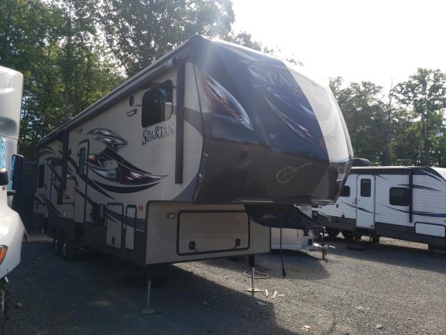 Salvage cars for sale from Copart Waldorf, MD: 2014 Spartan Motors 5th Wheel