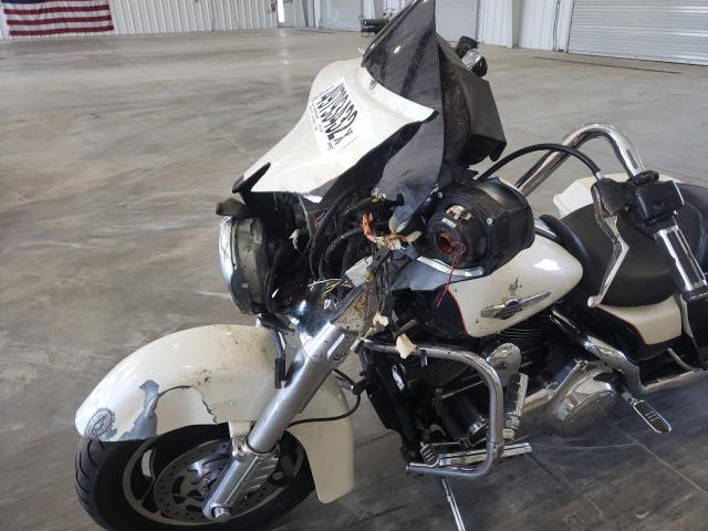 2008 HARLEY-DAVIDSON FLHX 1HD1KB41X8Y610979