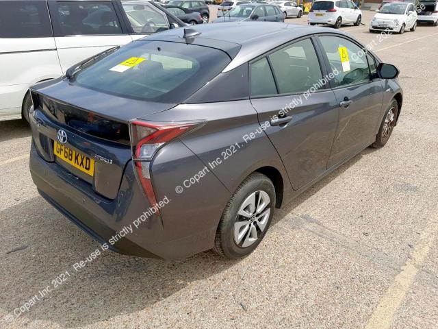 2018 TOYOTA PRIUS EXCE