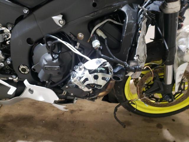 2017 YAMAHA YZFR6 JYARJ28E8HA001611