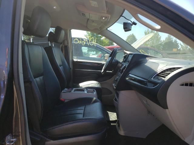 2016 CHRYSLER TOWN & COU - 2C4RC1BG2GR199406