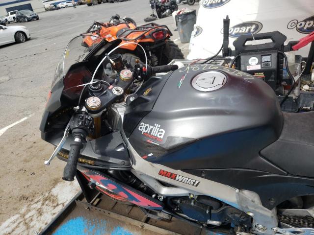 2018 APRILIA RSV4 ZD4KEU00XJS001667