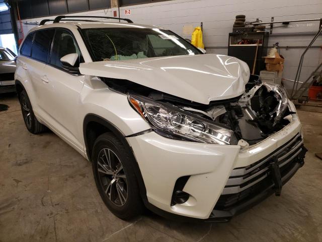 Salvage cars for sale from Copart Wheeling, IL: 2018 Toyota Highlander