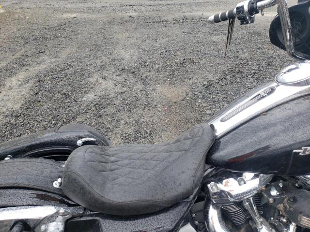 2019 HARLEY-DAVIDSON FLHX 1HD1KBC19KB661899