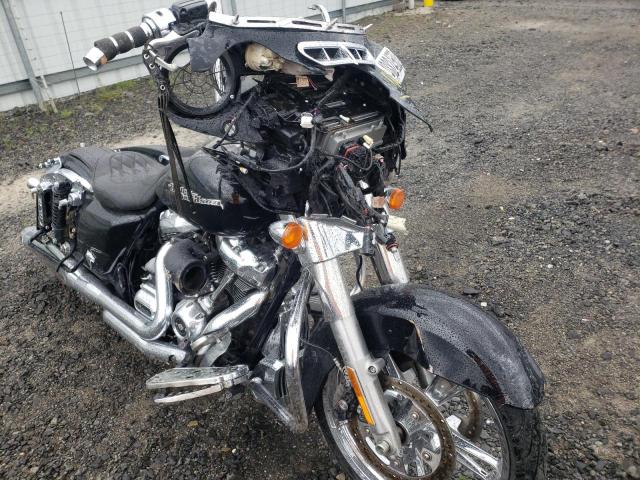 2019 HARLEY-DAVIDSON FLHX 1HD1KBC19KB661899