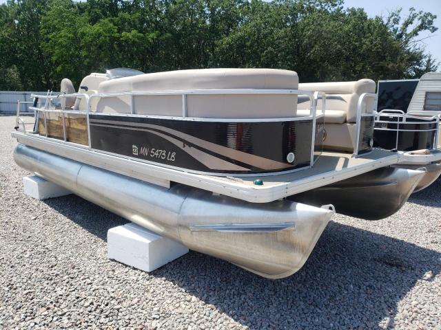 Salvage boats for sale at Avon, MN auction: 2014 Sweetwater Pontoon