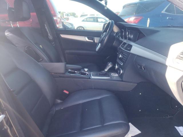 VIN WDDGF8AB1DR257333 2013 Mercedes-Benz C-Class, 3... no.5