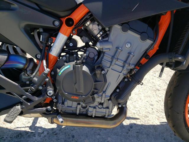 2021 KTM 890 DUKE R VBKTU9407MM806530