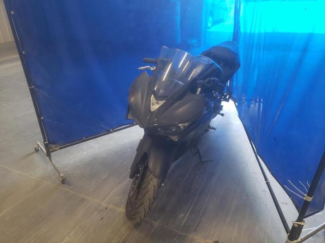 2018 YAMAHA YZFR3 A MH3RH15YXJK004326
