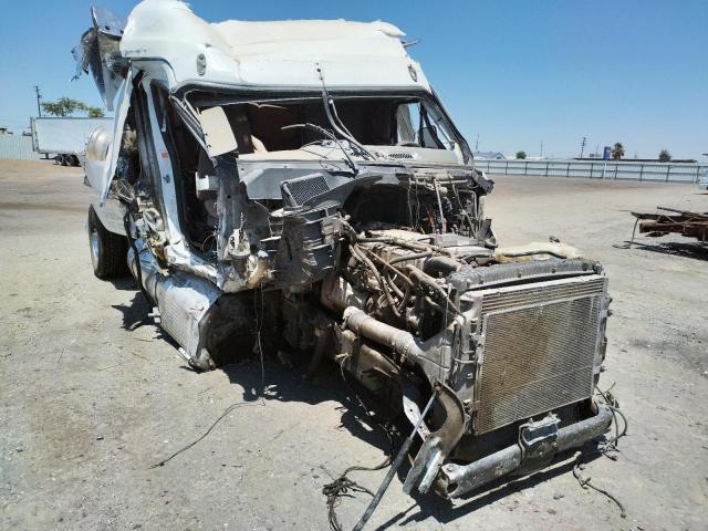Salvage cars for sale from Copart Bakersfield, CA: 2011 Freightliner Cascadia 1