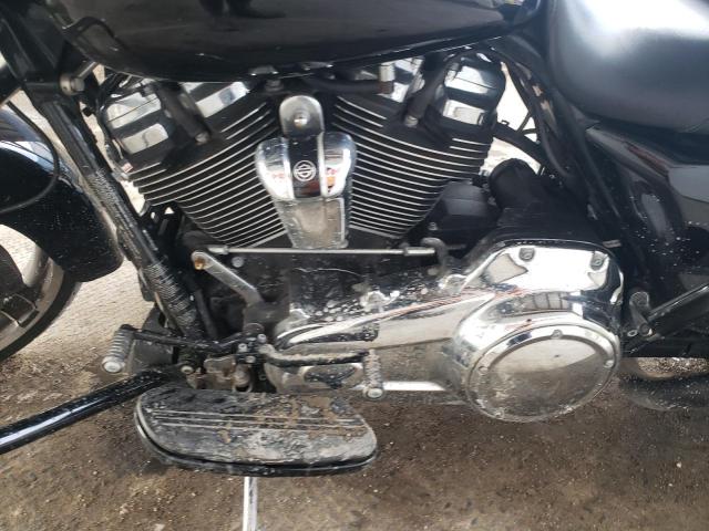 2019 HARLEY-DAVIDSON FLHX 1HD1KBC12KB625083
