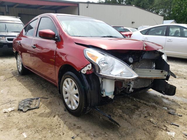 Salvage cars for sale from Copart Seaford, DE: 2017 Nissan Versa S