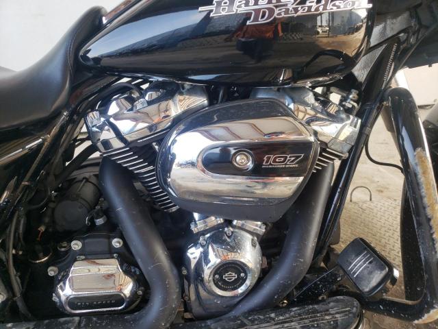2019 HARLEY-DAVIDSON FLHX 1HD1KBC12KB625083