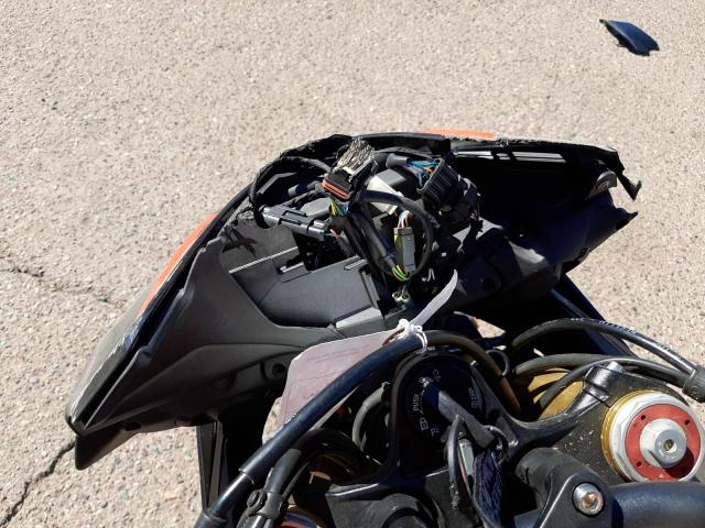 2017 APRILIA TUONO V4 1 ZD4KGU009HS000188