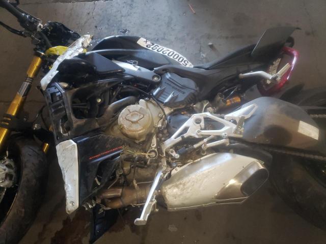 2022 DUCATI STREETFIGH ZDMFAKNW1NB007801