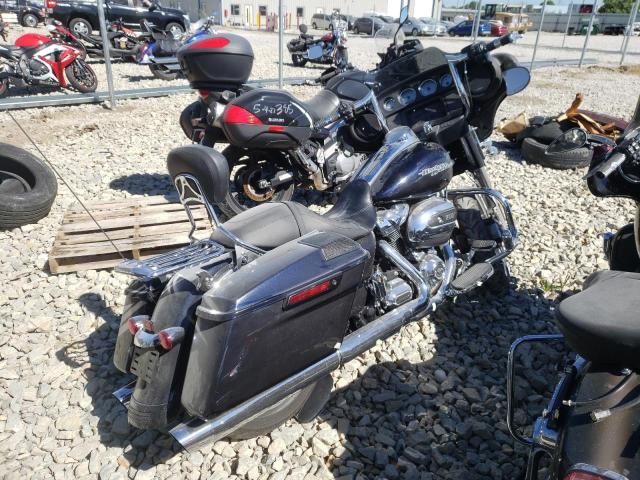 2019 HARLEY-DAVIDSON FLHX 1HD1KBC17KB676658