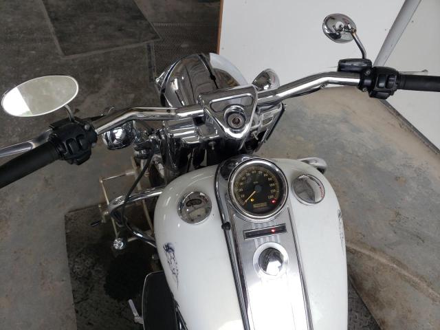 2008 HARLEY-DAVIDSON FLHR 1HD1FB4138Y676357