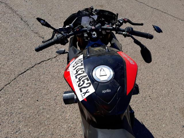 2017 APRILIA TUONO V4 1 ZD4KGU009HS000188