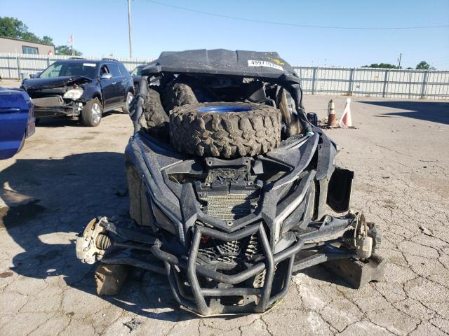 2018 CAN-AM 1000 3JBVXAW42JK002153