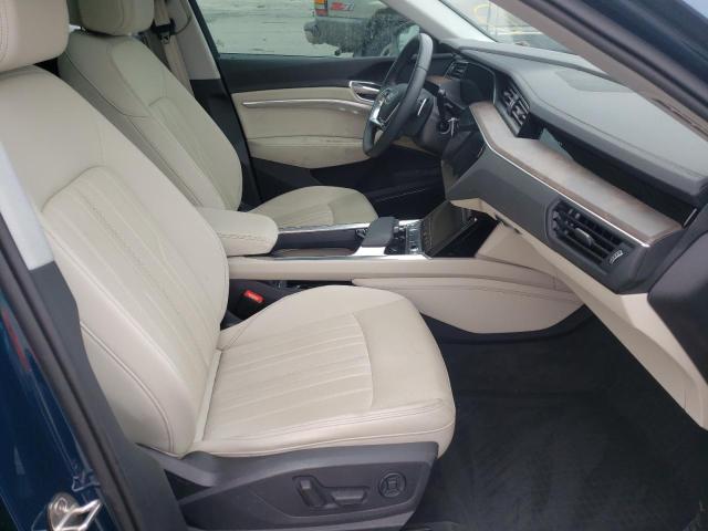2019 AUDI E-TRON PRE WA1LAAGE7KB022337