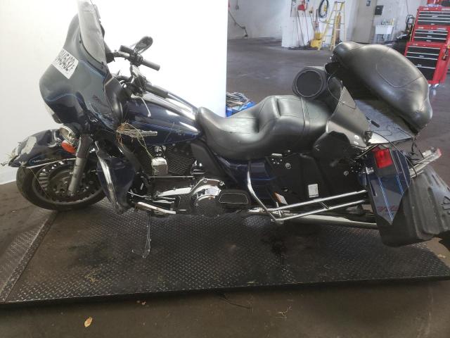 2011 HARLEY-DAVIDSON FLHTCU SHR 1HD1FL417BB648755
