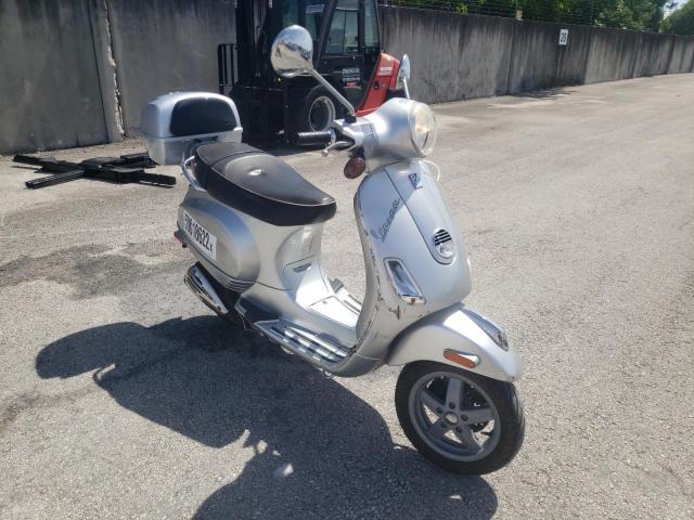 Salvage cars for sale from Copart Opa Locka, FL: 2010 Vespa LX 150