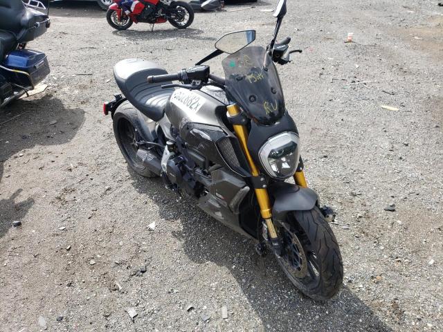 Salvage motorcycles for sale at Baltimore, MD auction: 2019 Ducati Diavel 126