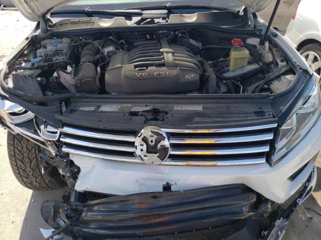 2017 VOLKSWAGEN TOUAREG WO WVGRF7BP8HD004290