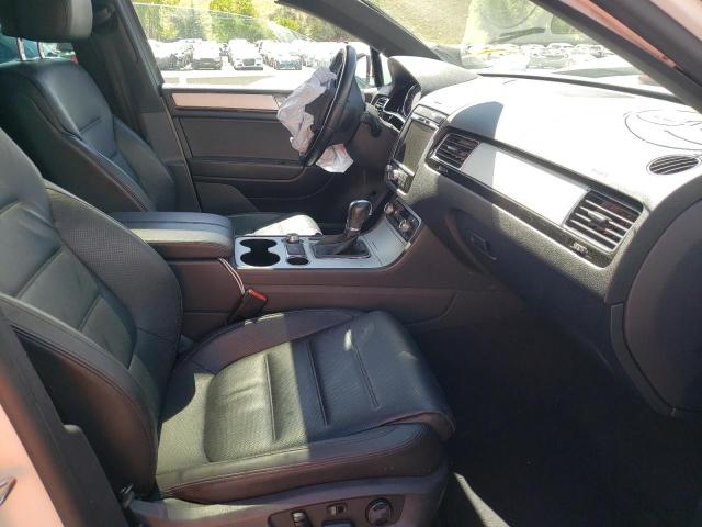 2017 VOLKSWAGEN TOUAREG WO WVGRF7BP8HD004290