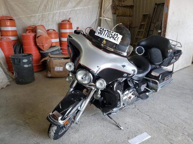 2010 HARLEY-DAVIDSON FLHTCU 1HD1FC412AB610350